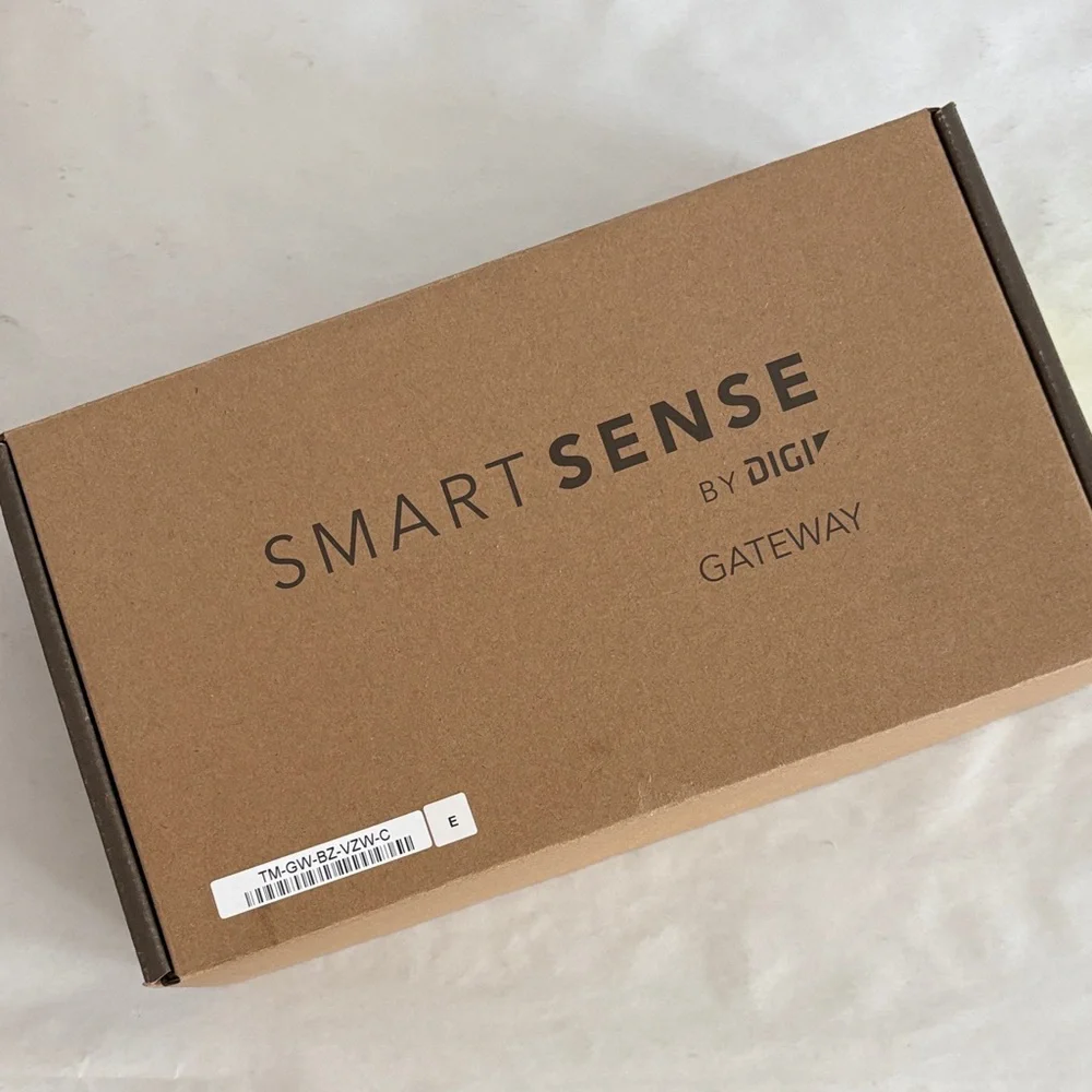 SmartSense by Digi Gateway Box no cord TM-GW-BZ-VZW-C like new